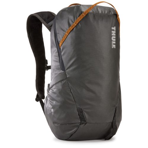 THULE Táska TH háti Stir 18L fekete 0,42 kg, 20x20x45 cm, kulacszsebbel 3203560 esővédő külön kapható TH3204088
