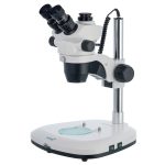 Levenhuk ZOOM 1T trinokuláris mikroszkóp 76057