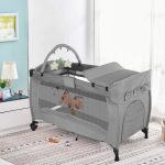 Utazóágy pelenkázó lappal játékhíddal szürke HOP1001795